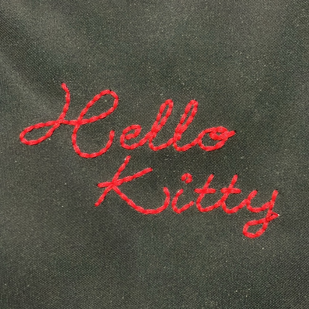 NWOT Y2K Vintage 2001 Hello Kitty Small Suitcase or Storage Case - Picture 9 of 16